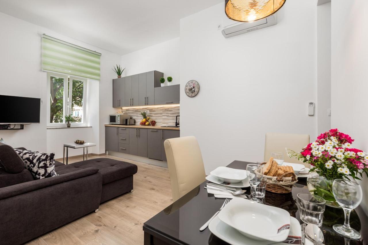 Quiet Center Apartments Рієка Екстер'єр фото