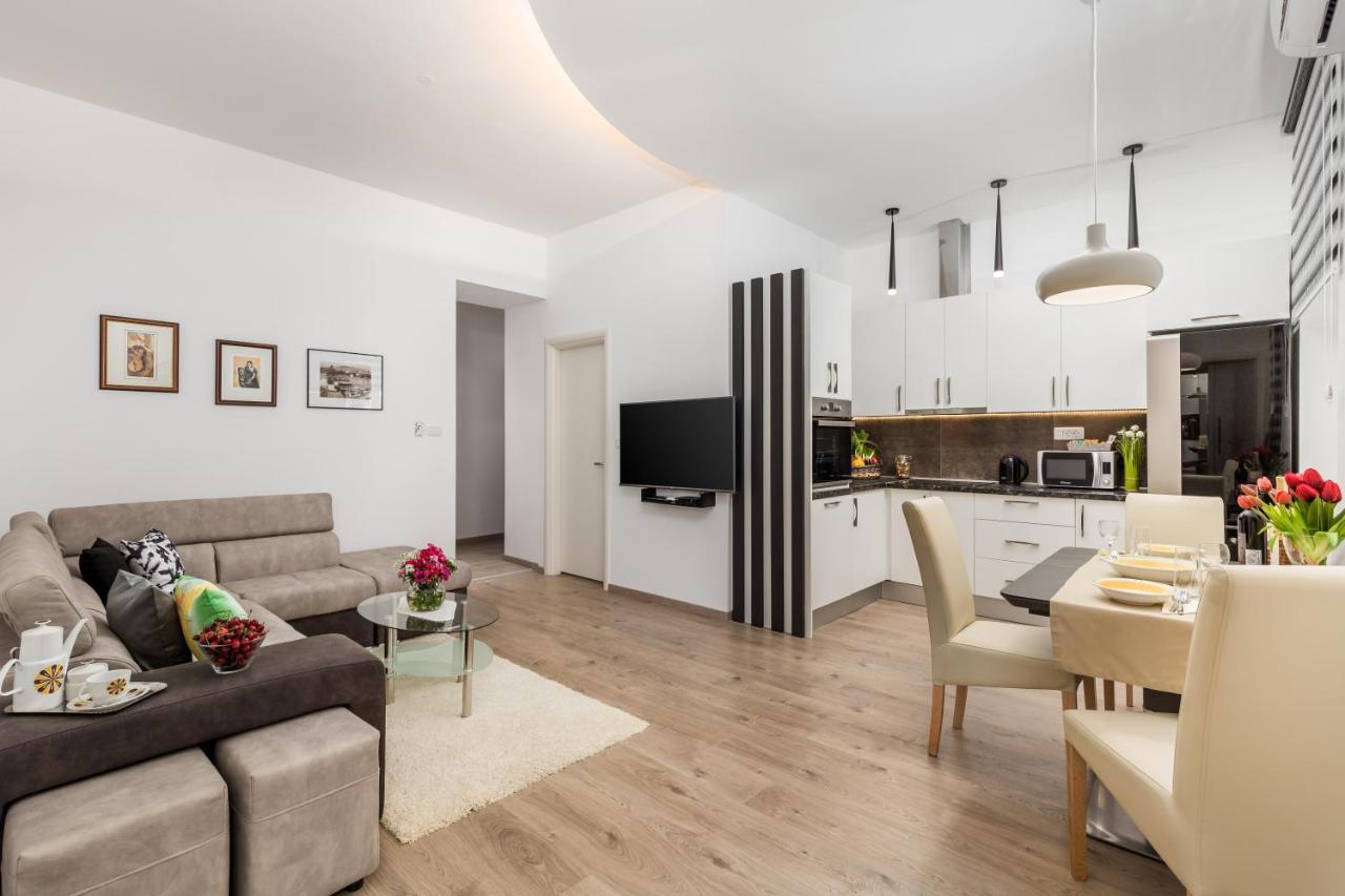 Quiet Center Apartments Рієка Екстер'єр фото