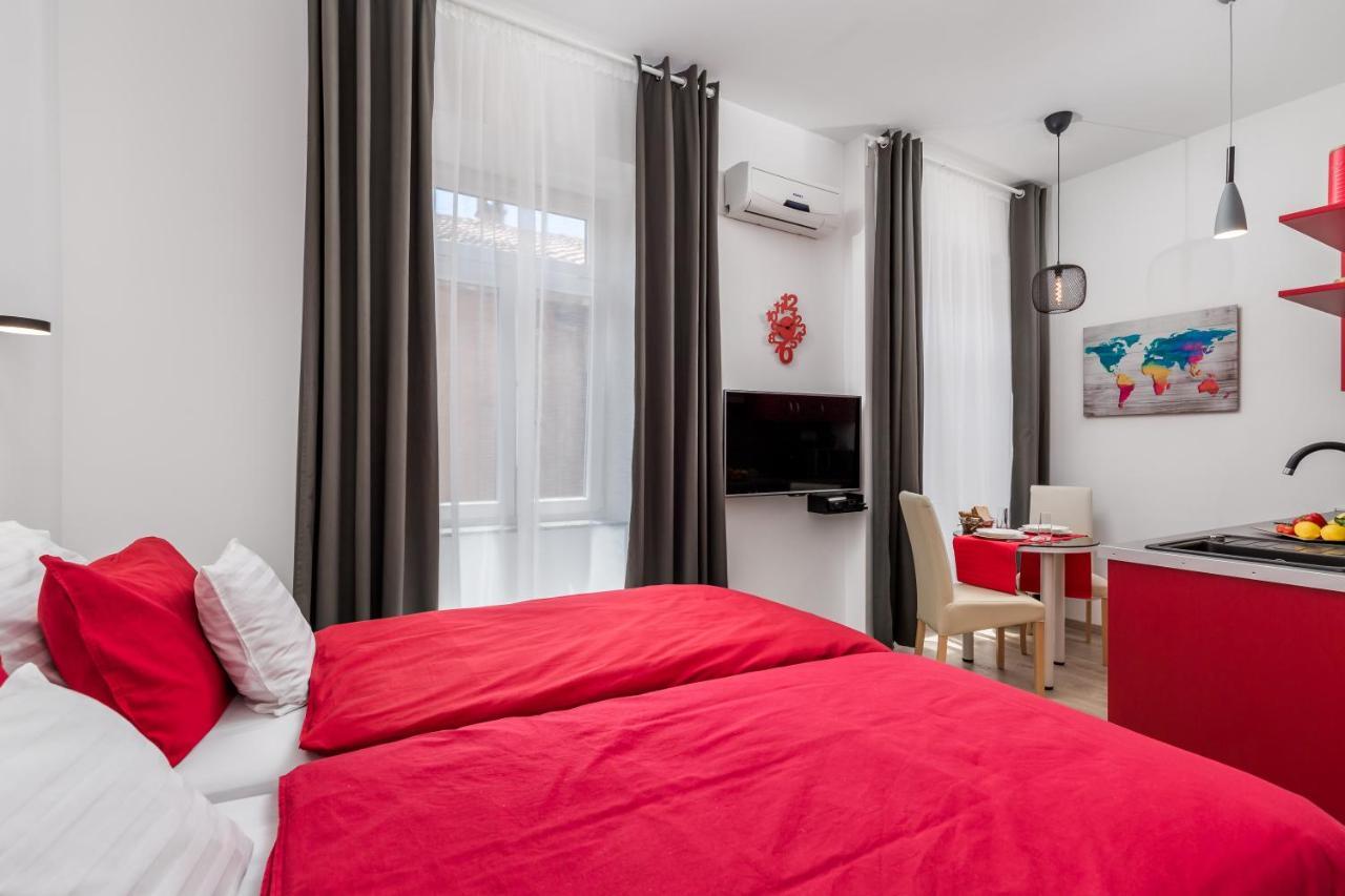 Quiet Center Apartments Рієка Екстер'єр фото